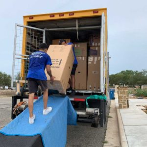 Movers in San Antonio